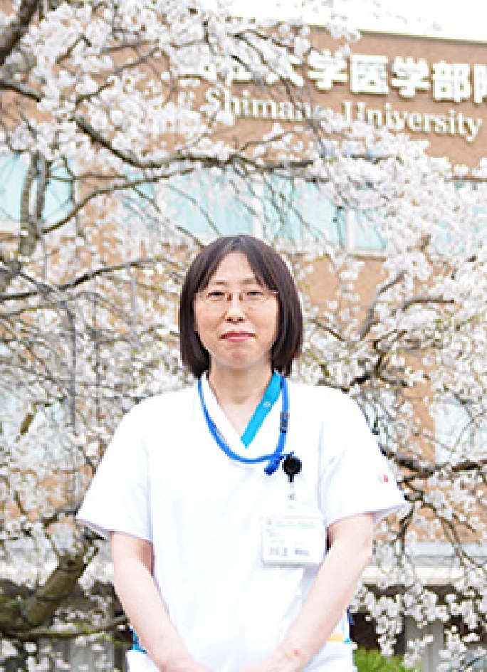 副病院長・看護部長｜川上  利枝