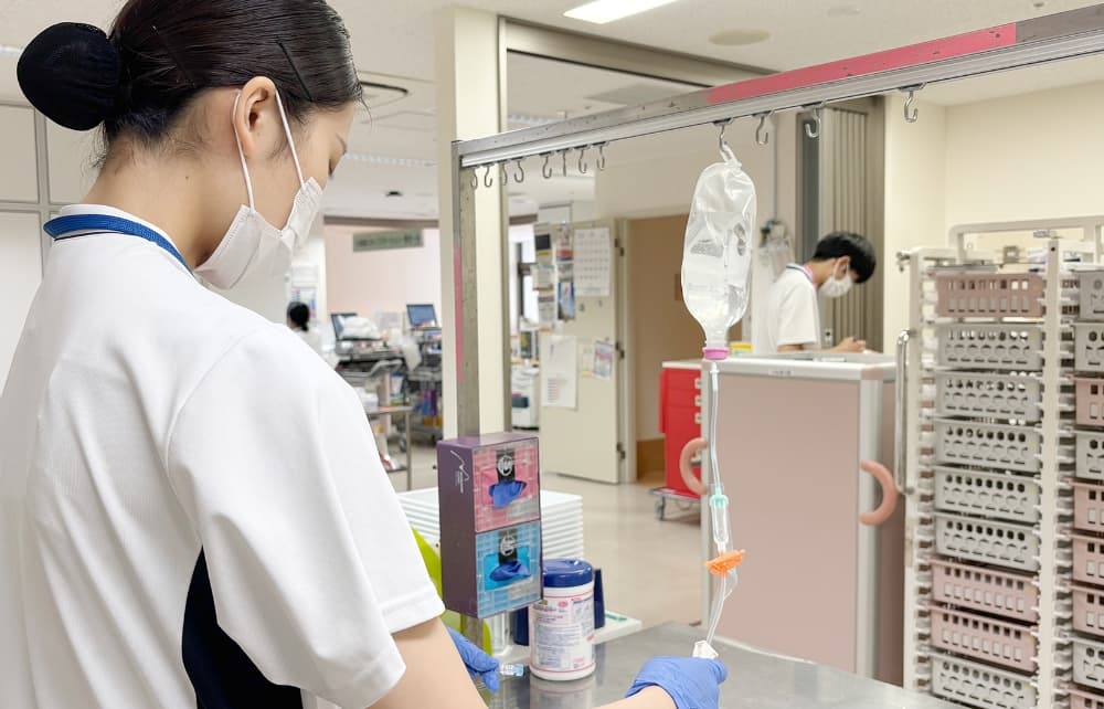 配膳・下膳・配薬